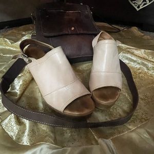 💖GUC 8.5 Barbara Barbieri Made In a Italy Leather strap wedges